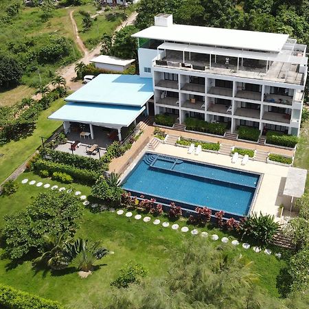 Aranya Resort Ko Lanta Екстериор снимка