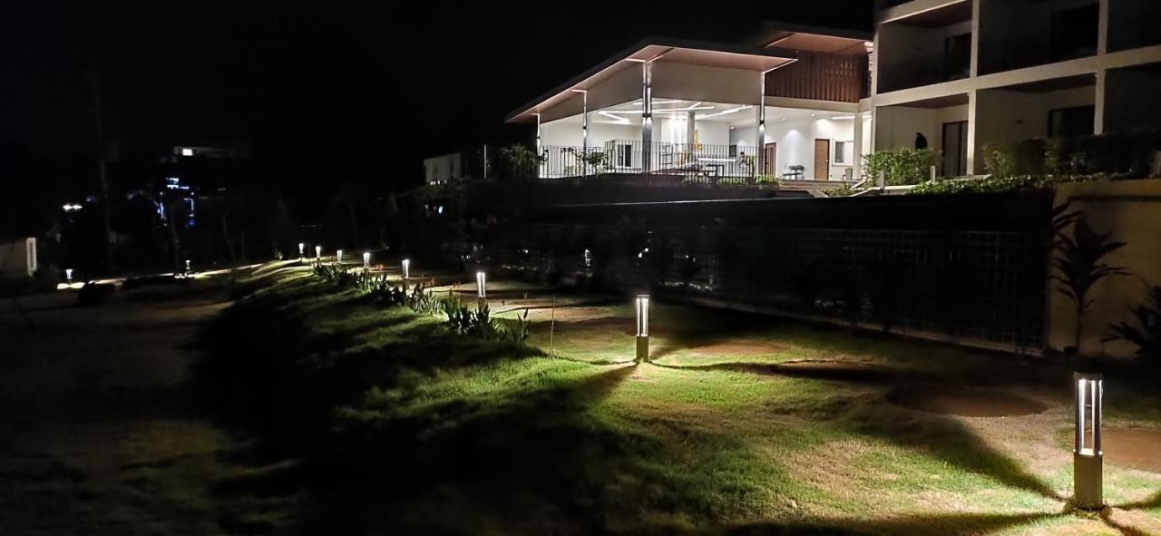 Aranya Resort Ko Lanta Екстериор снимка