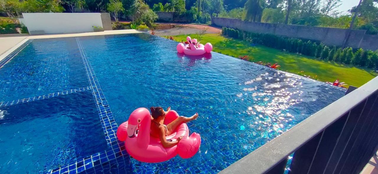 Aranya Resort Ko Lanta Екстериор снимка